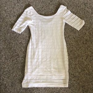 🌸 Bebe White Body Con Dress 🌸